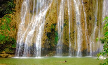 Limon Waterfall & Cayo Levantado in Samaná